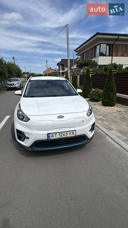 Внедорожник / Кроссовер Kia Niro 2018 в Полтаве фото 6 Внедорожник / Кроссовер Kia Niro 2018 в Полтаве