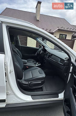 Позашляховик / Кросовер Kia Niro 2018 в Полтаві