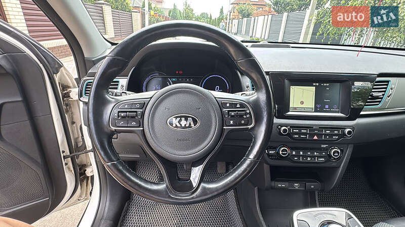 Внедорожник / Кроссовер Kia Niro 2018 в Полтаве фото 31 Внедорожник / Кроссовер Kia Niro 2018 в Полтаве