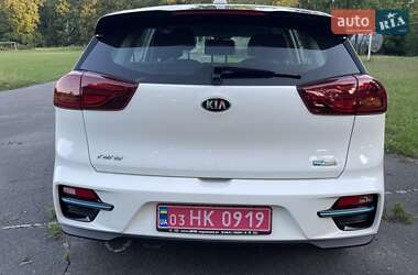 Внедорожник / Кроссовер Kia Niro 2021 в 