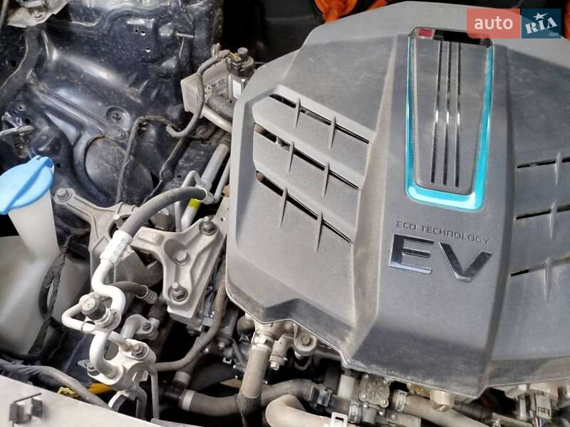 Позашляховик / Кросовер Kia Niro 2021 в Шполі