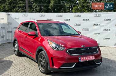 Позашляховик / Кросовер Kia Niro 2017 в Луцьку