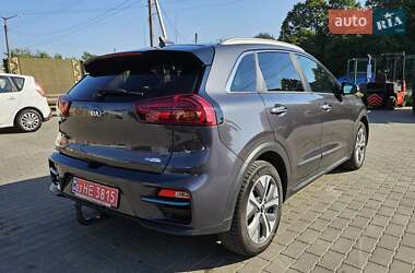 Внедорожник / Кроссовер Kia Niro 2020 в 