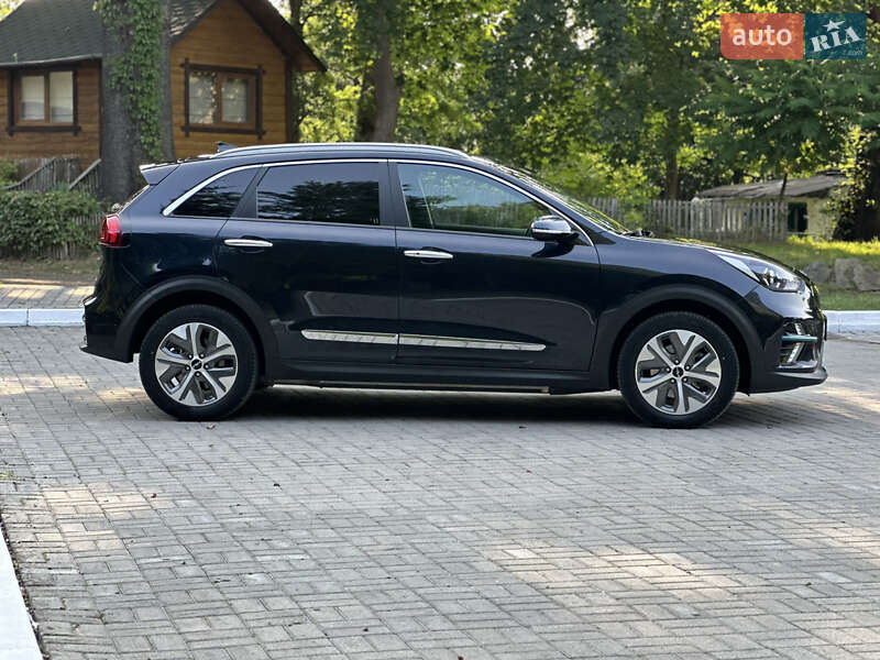 Позашляховик / Кросовер Kia Niro 2022 в Дрогобичі фото 19 Позашляховик / Кросовер Kia Niro 2022 в Дрогобичі