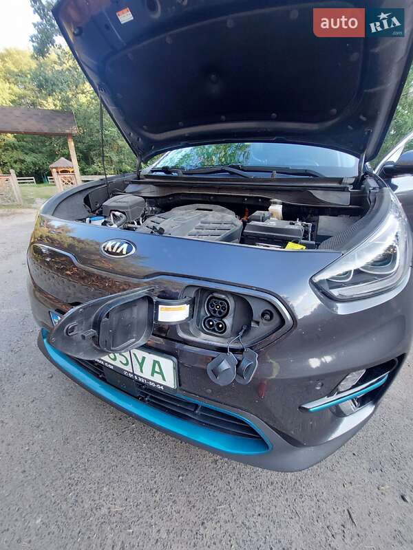 Внедорожник / Кроссовер Kia Niro 2019 в Тернополе фото 6 Внедорожник / Кроссовер Kia Niro 2019 в Тернополе