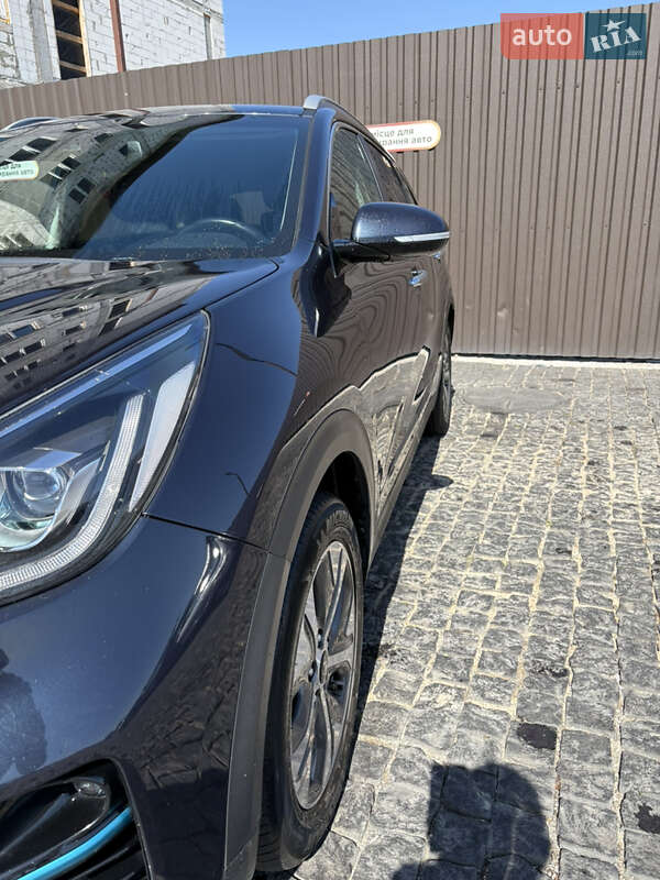 Внедорожник / Кроссовер Kia Niro 2019 в Киеве фото 5 Внедорожник / Кроссовер Kia Niro 2019 в Киеве