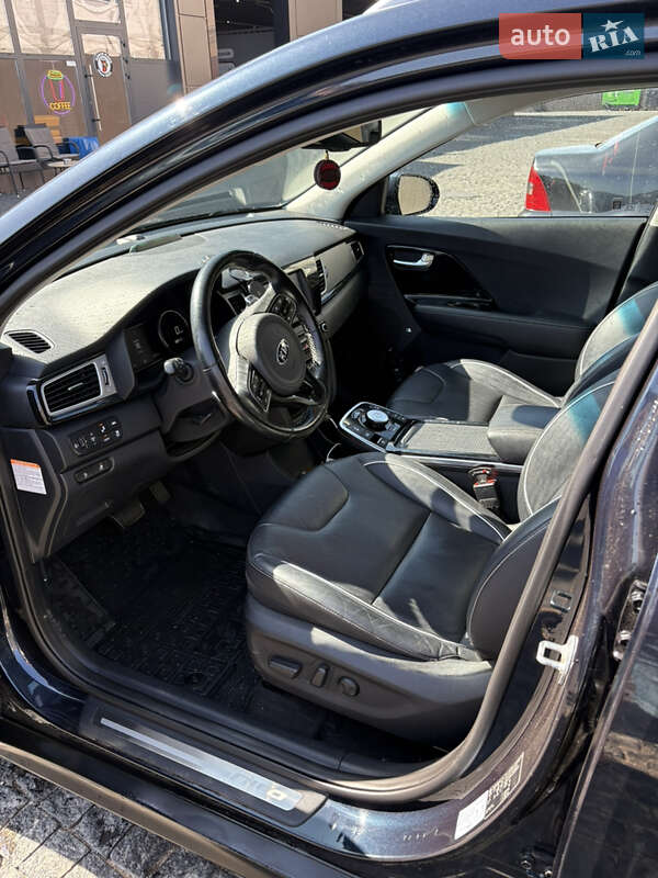 Внедорожник / Кроссовер Kia Niro 2019 в Киеве фото 15 Внедорожник / Кроссовер Kia Niro 2019 в Киеве