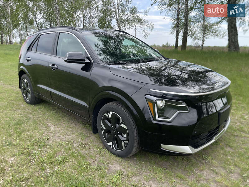 Позашляховик / Кросовер Kia Niro 2023 в Переяславі
