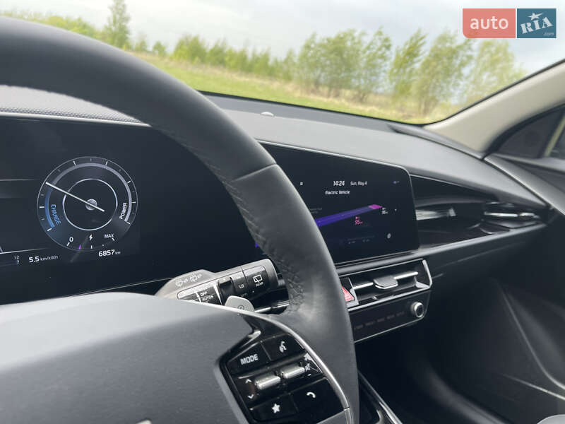 Позашляховик / Кросовер Kia Niro 2023 в Переяславі