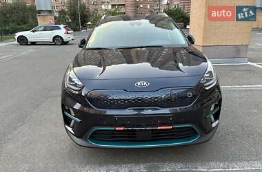 Внедорожник / Кроссовер Kia Niro 2020 в Киеве