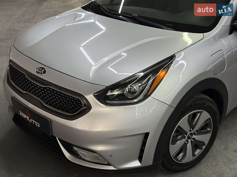 Позашляховик / Кросовер Kia Niro 2017 в Одесі фото 8 Позашляховик / Кросовер Kia Niro 2017 в Одесі