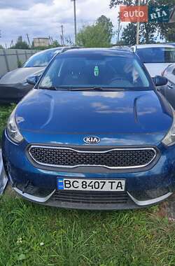 Позашляховик / Кросовер Kia Niro 2017 в Буську