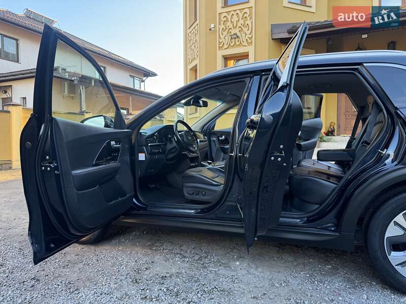 Позашляховик / Кросовер Kia Niro 2020 в Львові