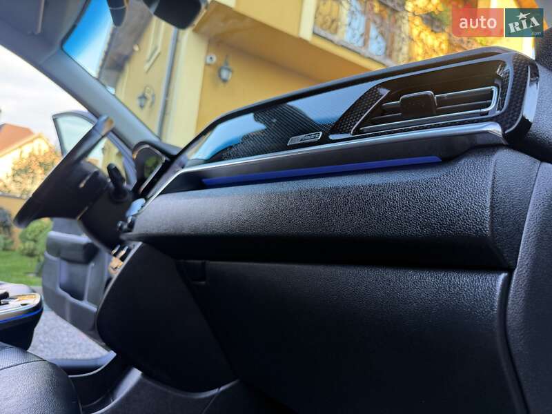 Позашляховик / Кросовер Kia Niro 2020 в Львові