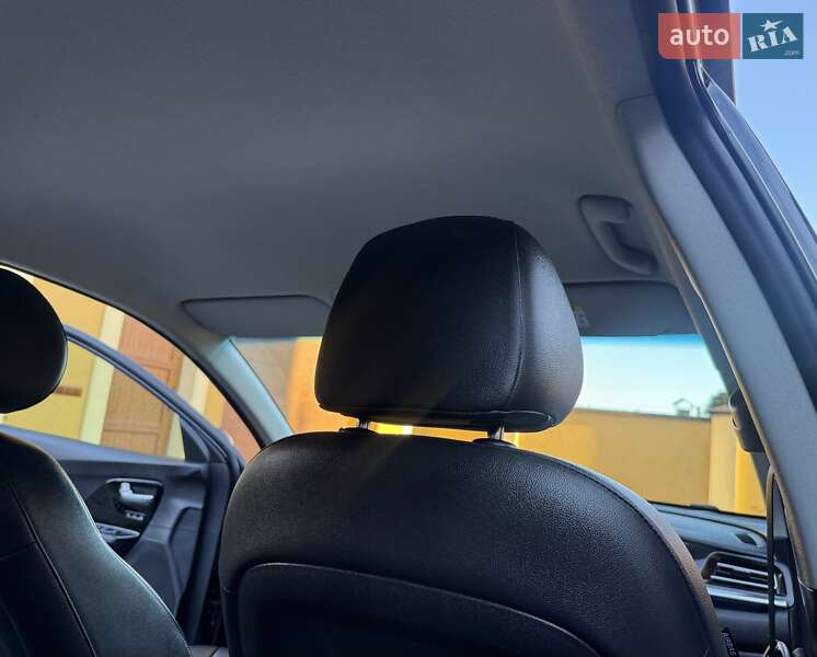 Позашляховик / Кросовер Kia Niro 2020 в Львові