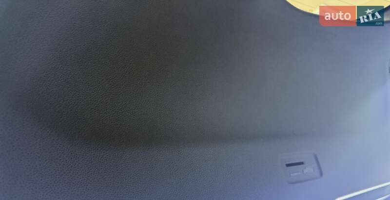 Позашляховик / Кросовер Kia Niro 2020 в Львові