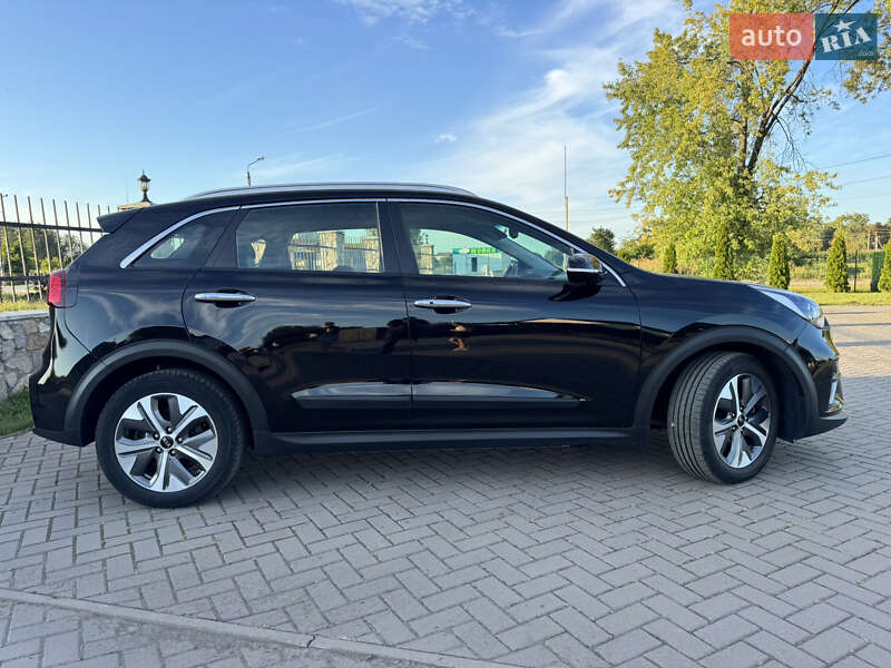 Позашляховик / Кросовер Kia Niro 2020 в Бахмачі фото 5 Позашляховик / Кросовер Kia Niro 2020 в Бахмачі