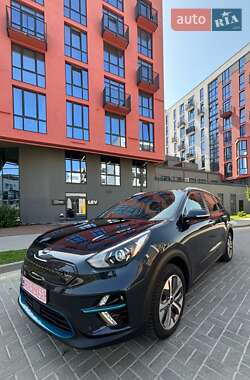 Внедорожник / Кроссовер Kia Niro 2020 в Львове