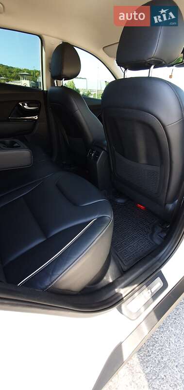 Внедорожник / Кроссовер Kia Niro 2019 в Днепре