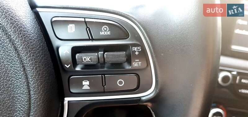 Внедорожник / Кроссовер Kia Niro 2019 в Днепре