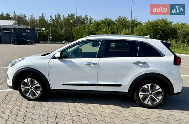 Внедорожник / Кроссовер Kia Niro 2020 в 
