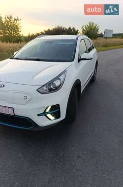 Позашляховик / Кросовер Kia Niro 2019 в Радивиліві