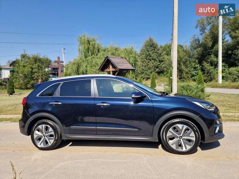 Позашляховик / Кросовер Kia Niro 2020 в Вінниці