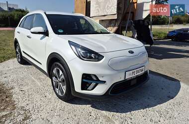 Внедорожник / Кроссовер Kia Niro 2020 в Хмельницком