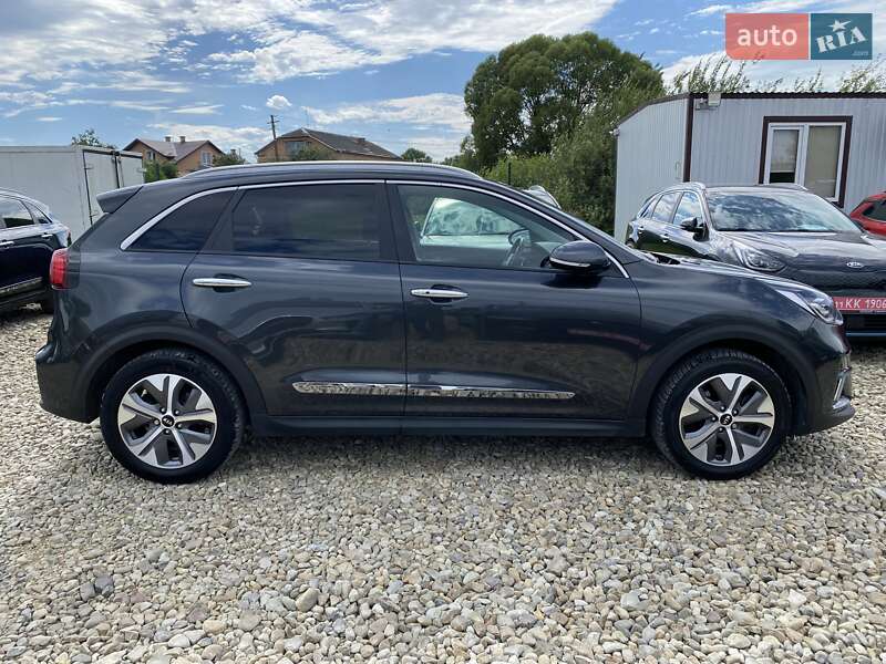 Внедорожник / Кроссовер Kia Niro 2022 в Львове