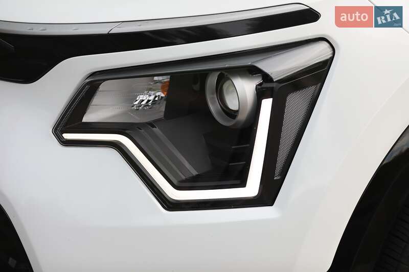 Позашляховик / Кросовер Kia Niro 2023 в Києві