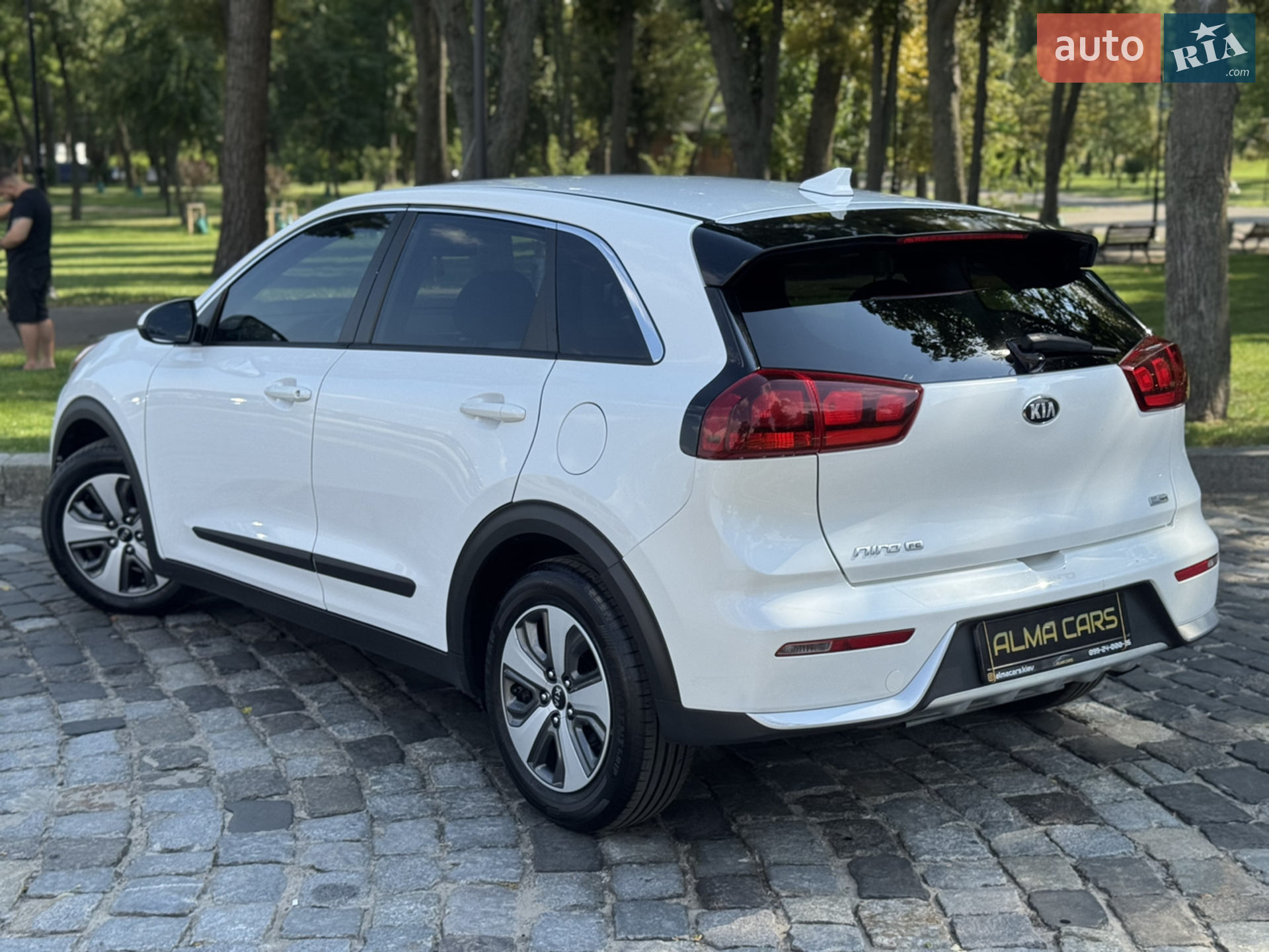 2017 Kia Niro - мініатюра 24