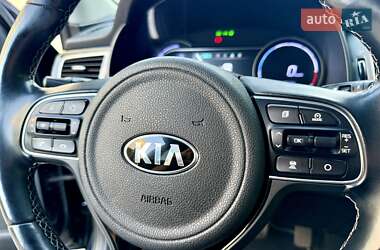 Внедорожник / Кроссовер Kia Niro 2020 в 