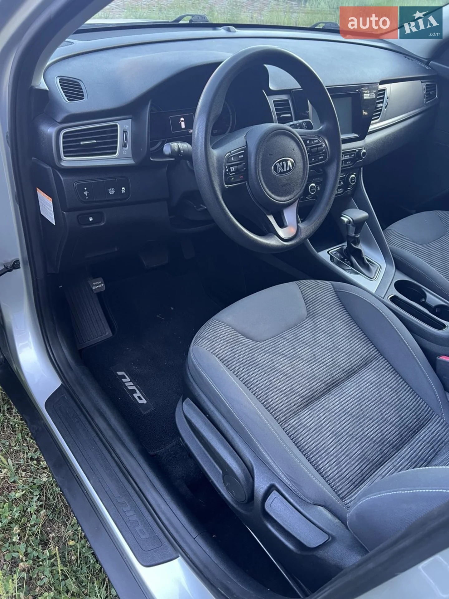 2018 Kia Niro - мініатюра 28