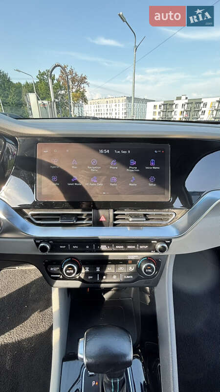 Позашляховик / Кросовер Kia Niro 2021 в Львові