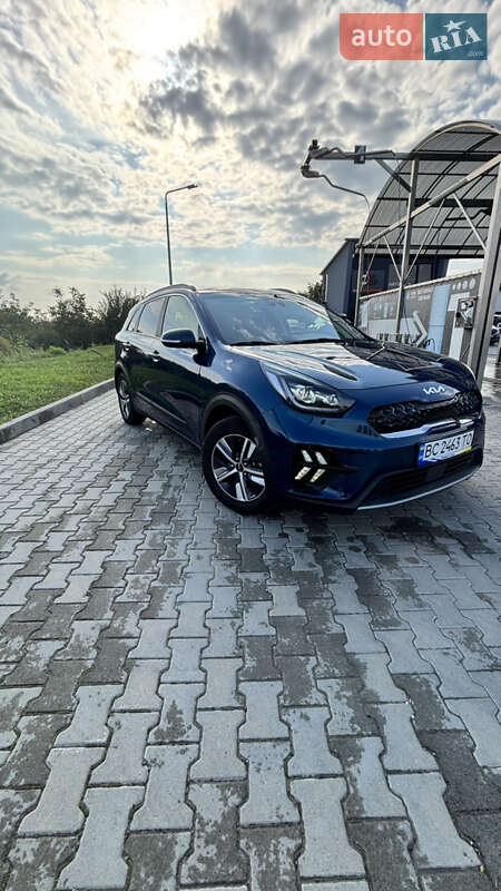 Позашляховик / Кросовер Kia Niro 2021 в Львові