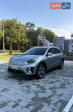 Позашляховик / Кросовер Kia Niro 2019 в Львові