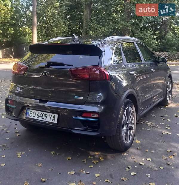 Позашляховик / Кросовер Kia Niro 2020 в Тернополі