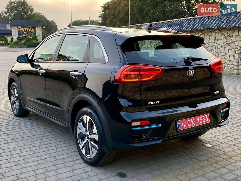 Позашляховик / Кросовер Kia Niro 2021 в Львові