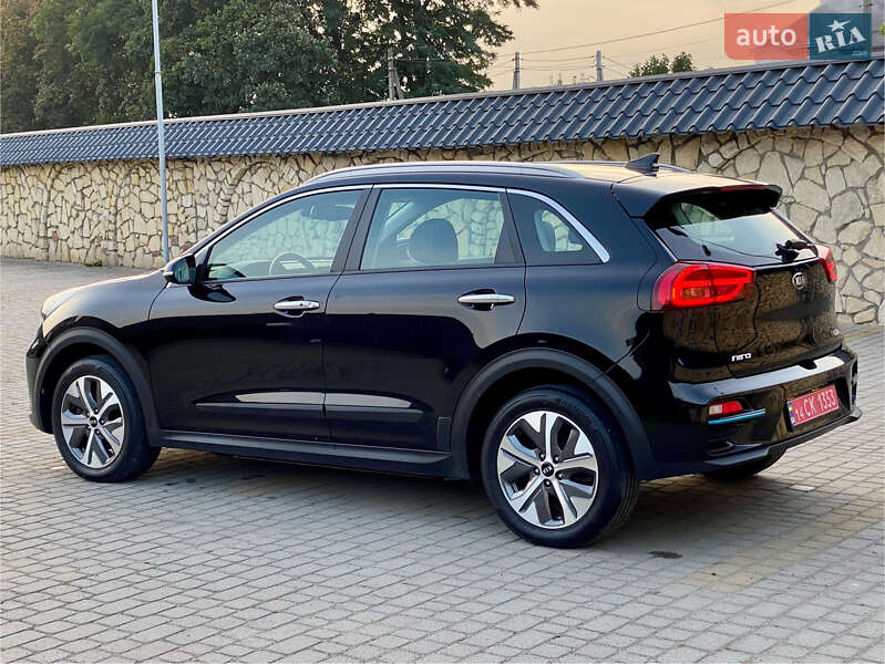 Позашляховик / Кросовер Kia Niro 2021 в Львові