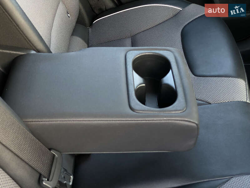 Позашляховик / Кросовер Kia Niro 2021 в Львові