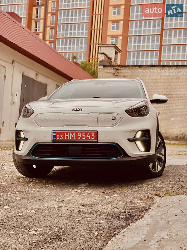 Позашляховик / Кросовер Kia Niro 2020 в Тернополі