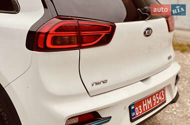 Внедорожник / Кроссовер Kia Niro 2020 в 
