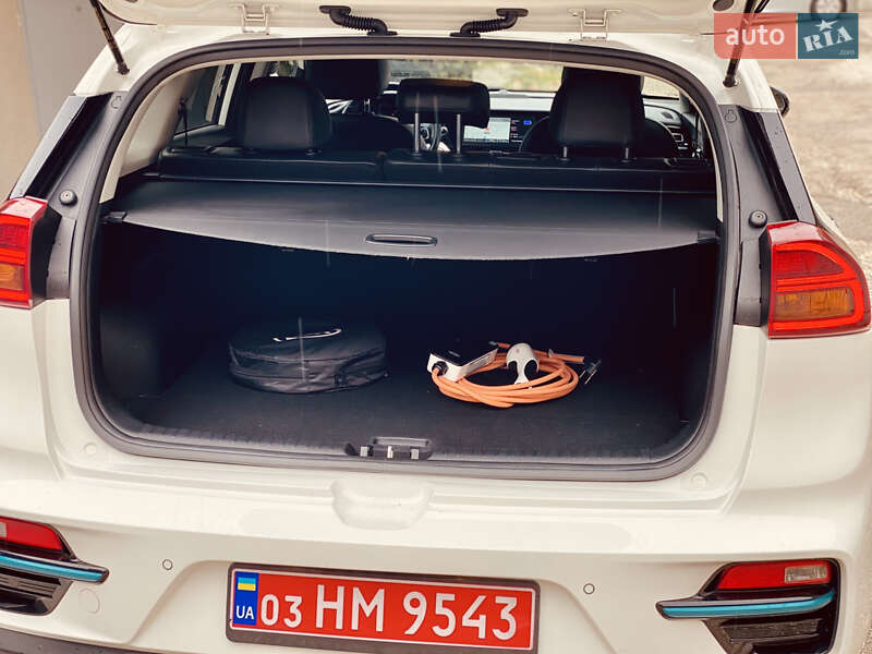 Позашляховик / Кросовер Kia Niro 2020 в Тернополі