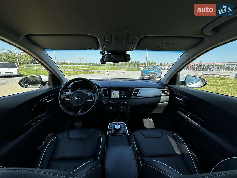 Позашляховик / Кросовер Kia Niro 2019 в Львові