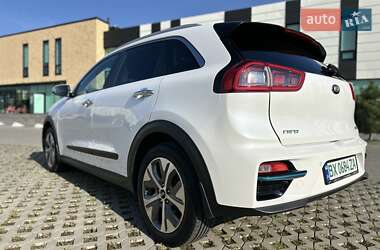 Внедорожник / Кроссовер Kia Niro 2019 в 