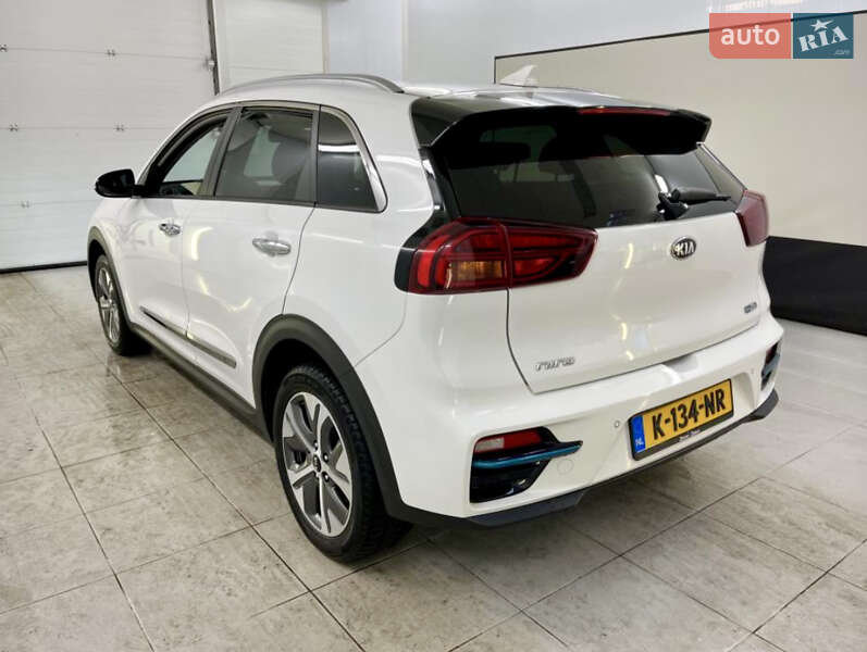 Позашляховик / Кросовер Kia Niro 2020 в Тернополі