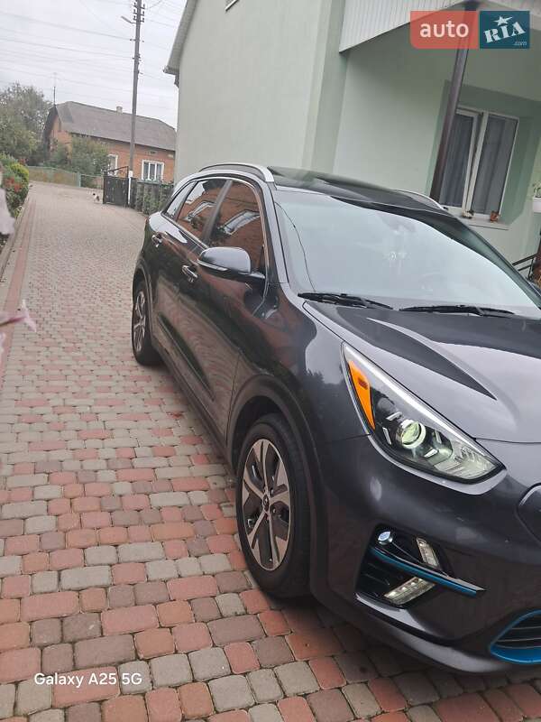 Внедорожник / Кроссовер Kia Niro 2020 в Львове фото 4 Внедорожник / Кроссовер Kia Niro 2020 в Львове