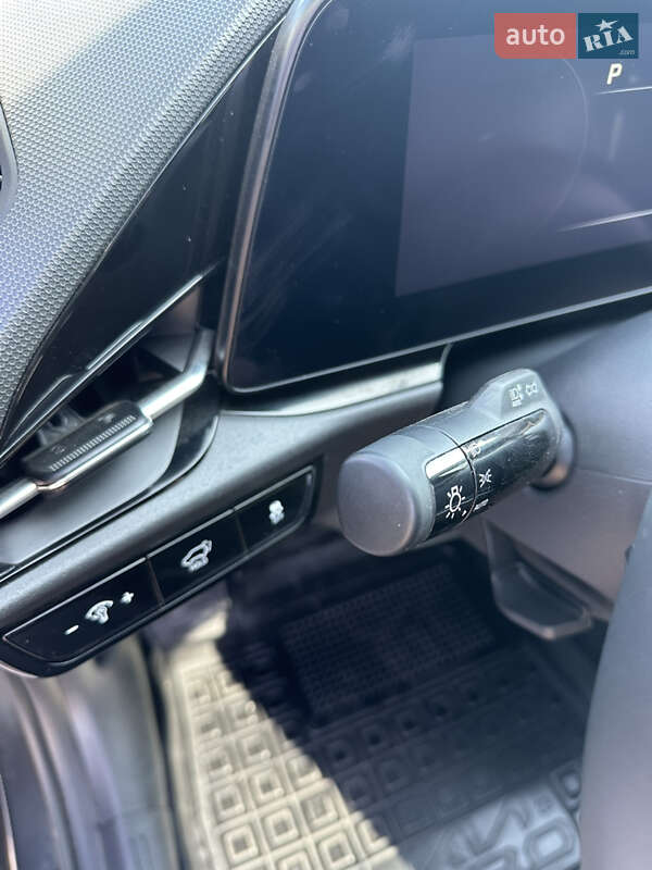 Внедорожник / Кроссовер Kia Niro 2023 в Коростене фото 26 Внедорожник / Кроссовер Kia Niro 2023 в Коростене