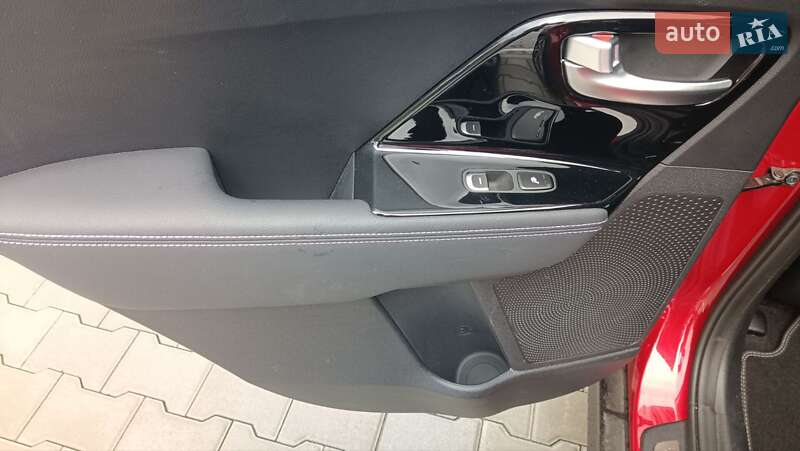 Позашляховик / Кросовер Kia Niro 2020 в Львові