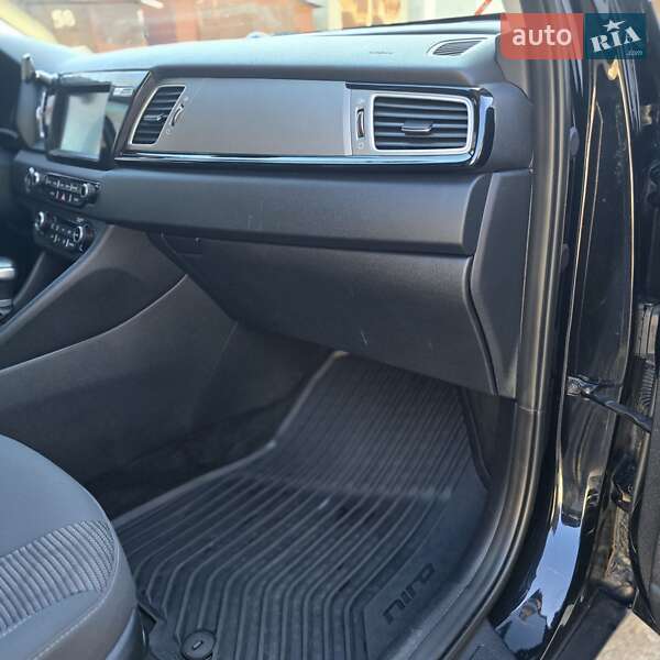 Внедорожник / Кроссовер Kia Niro 2018 в Одессе